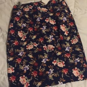 Philosophy Floral Stretch Pencil Skirt Size 8 NWT